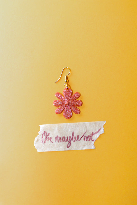 Pendientes The first to blossom